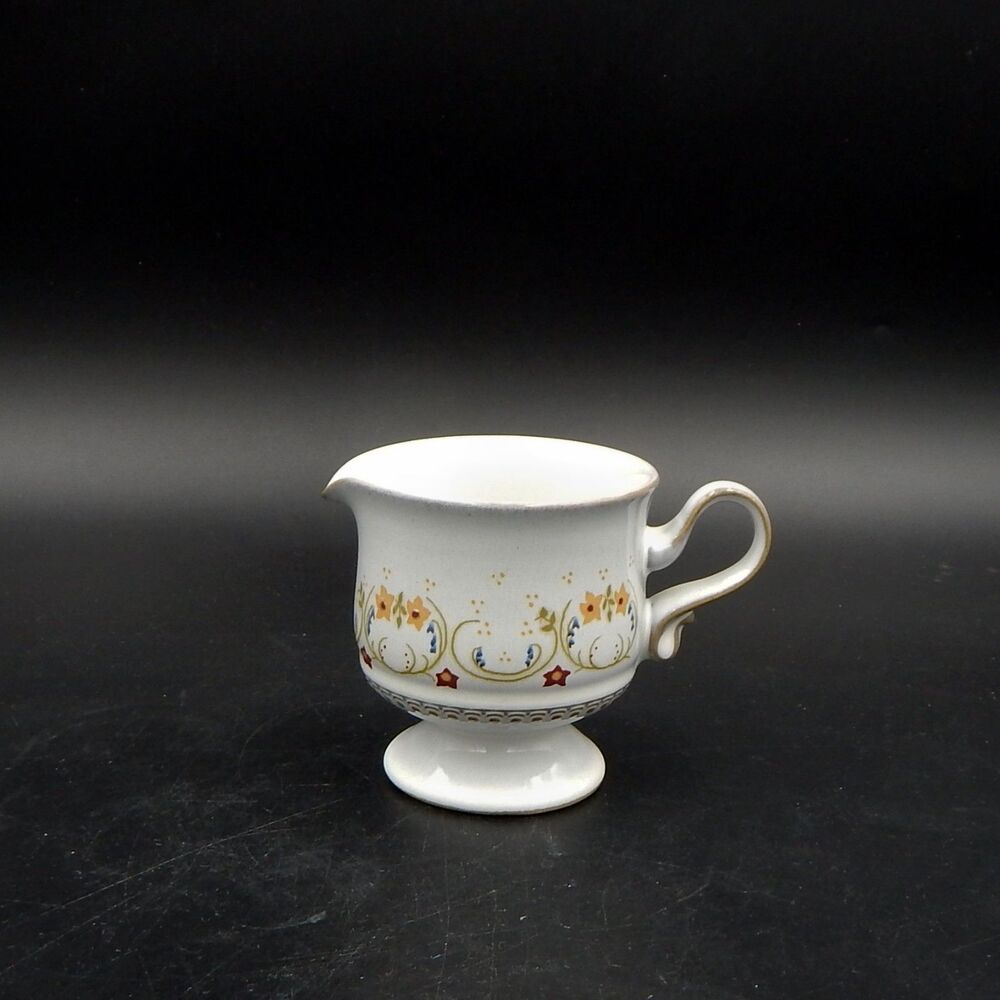 Denby Langley Avignon Footed Pedestal Creamer Jug 3-1/2 Inch England Stoneware